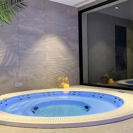 L'escale - Piscine & Szálloda Escalles