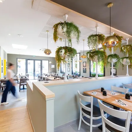 L'escale - Piscine & 3*