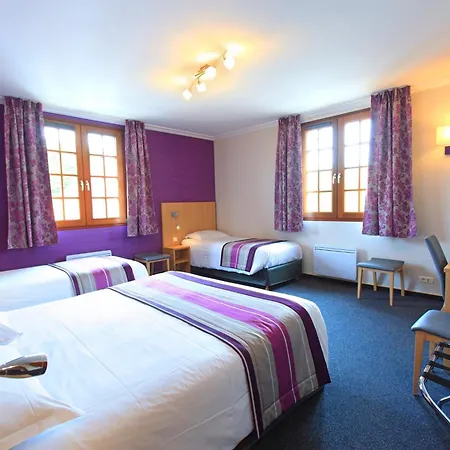 Szálloda L'escale - Piscine & 3*