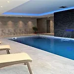 L'escale Hotel 3*