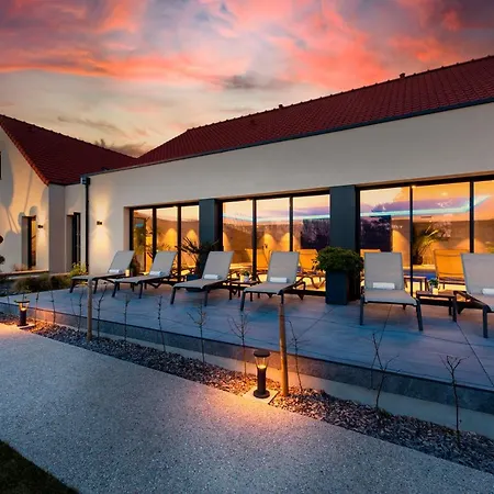 L'escale - Piscine & Escalles