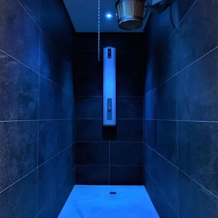 L'escale - Piscine & 3* 에스칼르