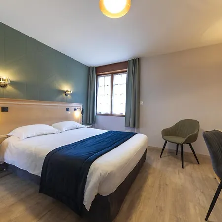 L'escale - Piscine & Hotel 3*