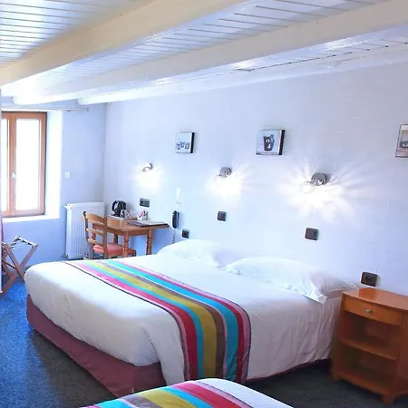 Hotel L'escale - Piscine & Escalles