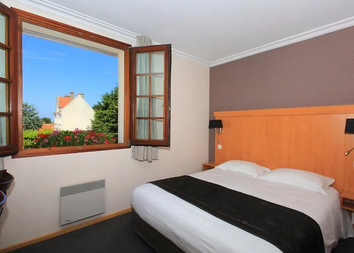 L'escale - Piscine & 3*